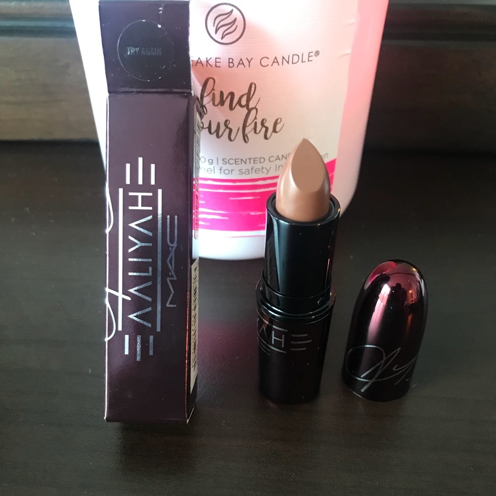 💄NIB MAC AALIYAH Collection Try Again Lipstick💋